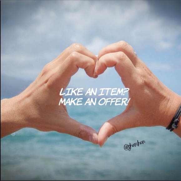 Welcome to my closet! - Picture 2 of 7